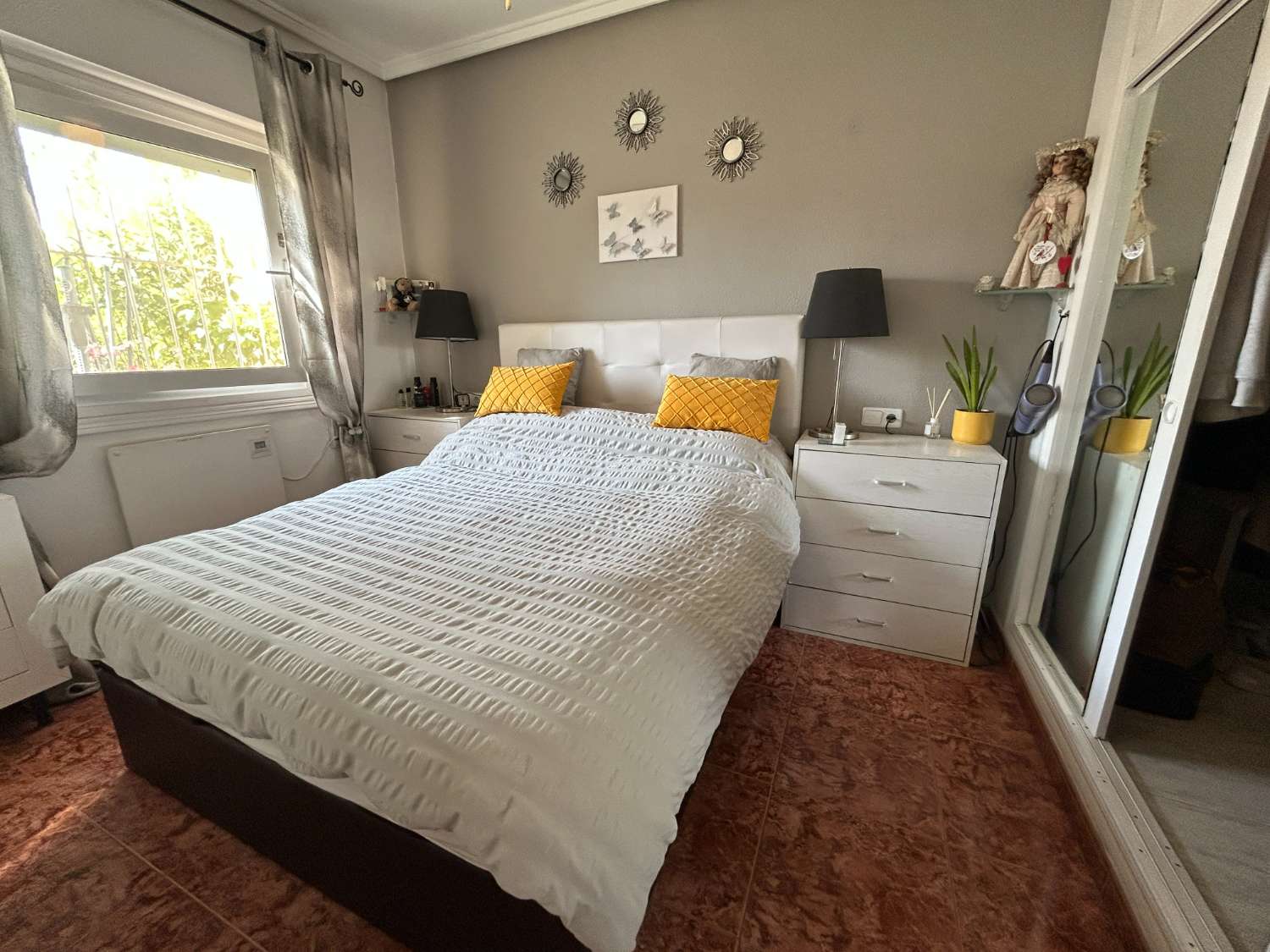 Villa de tres dormitorios orientada al sur en La Florida