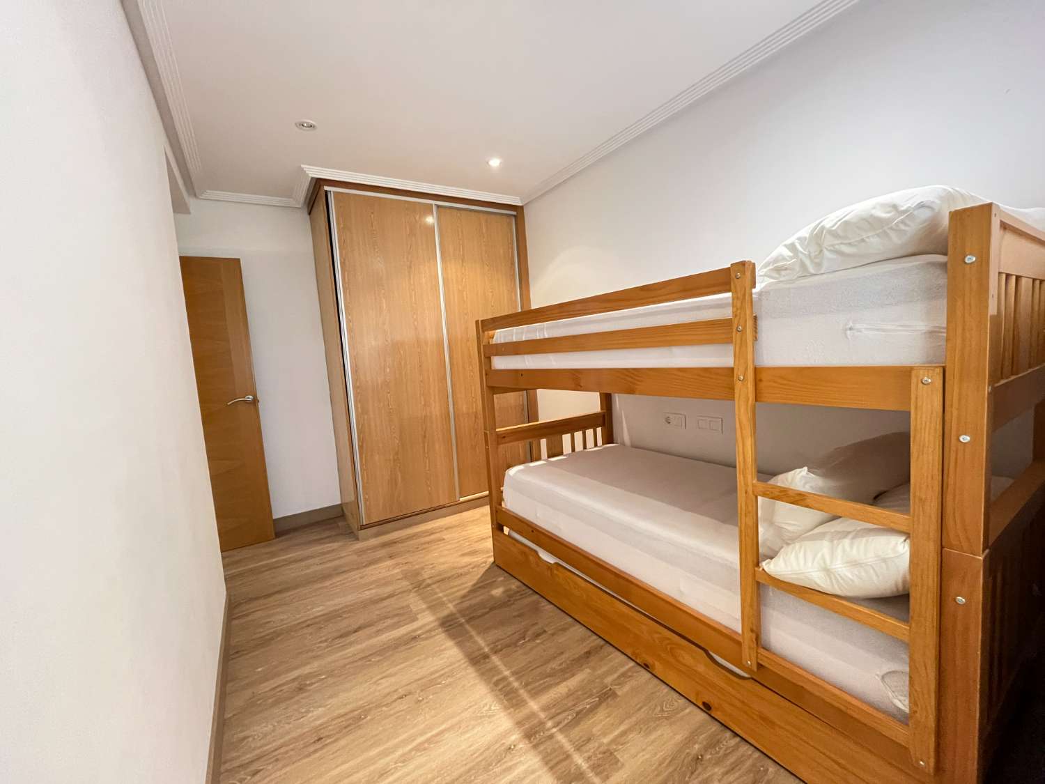 Apartamento de 2 habitaciones en la planta baja orientado al sur en San Pedro del Pinatar