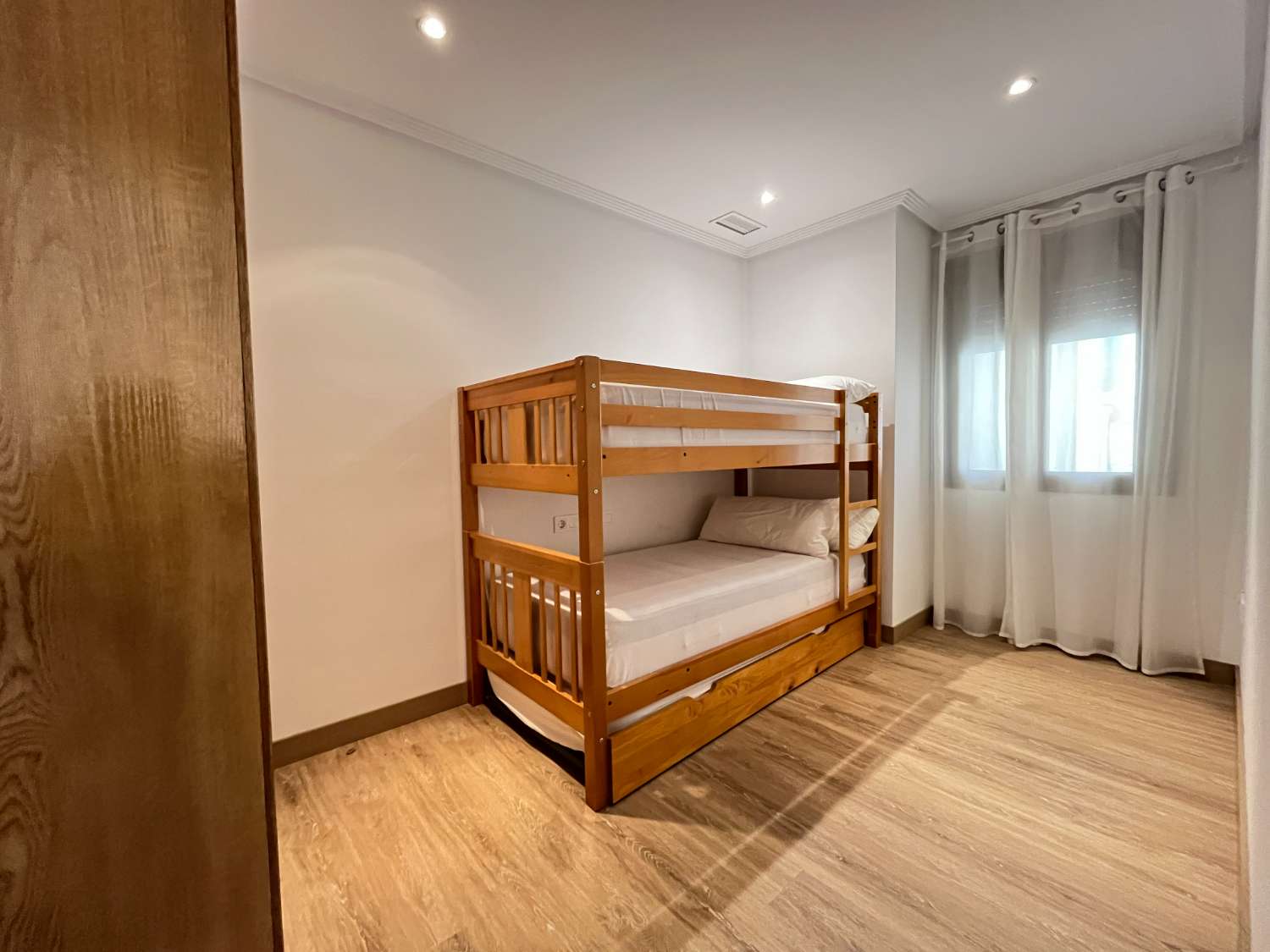 Apartamento de 2 habitaciones en la planta baja orientado al sur en San Pedro del Pinatar