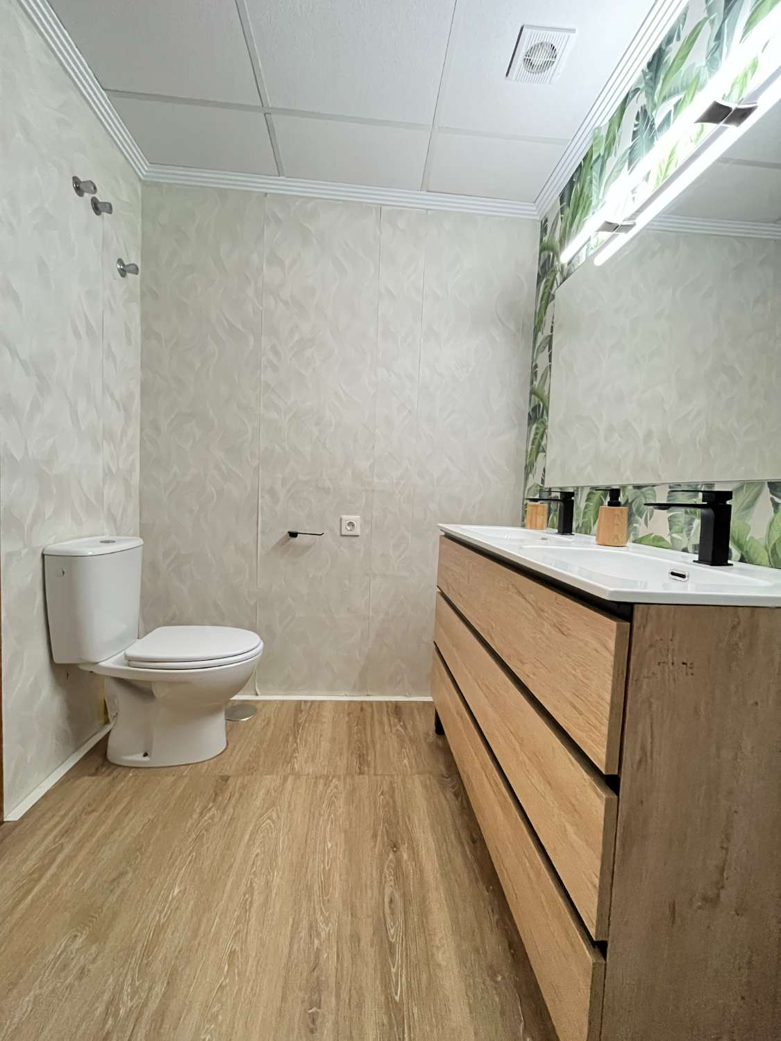 Apartamento de 2 habitaciones en la planta baja orientado al sur en San Pedro del Pinatar