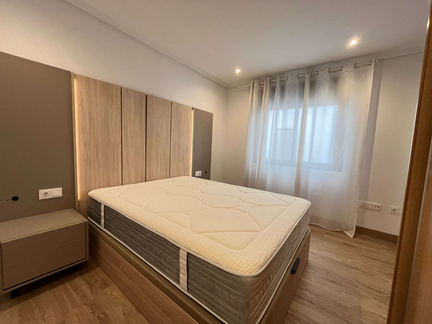 Apartamento de 2 habitaciones en la planta baja orientado al sur en San Pedro del Pinatar