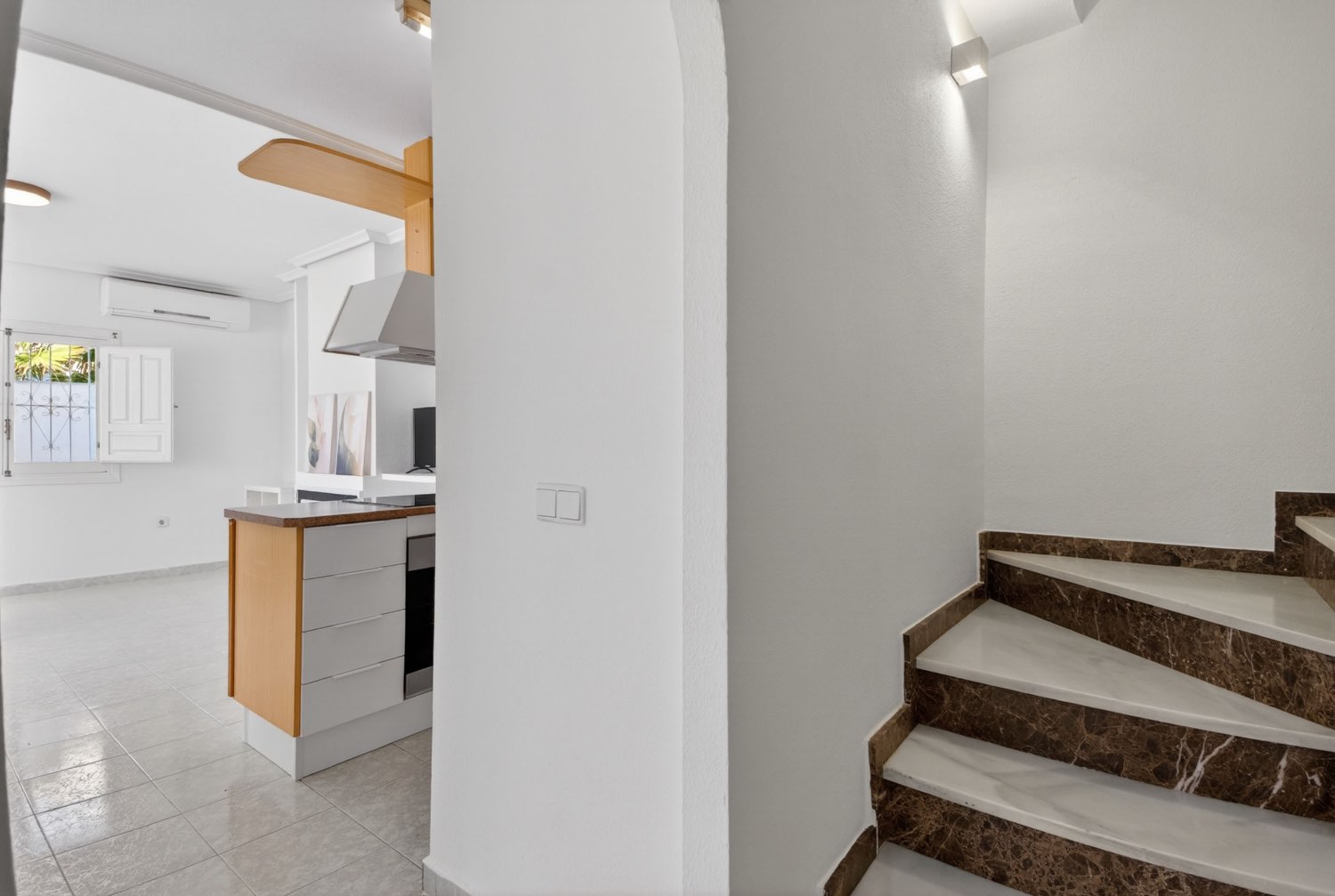 Duplex de 3 dormitorios y 2 baños en la Florida de Orihuela Costa