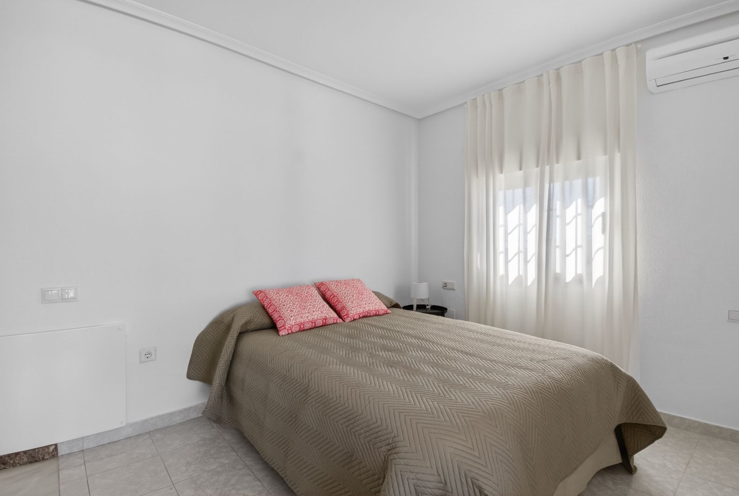 Duplex de 3 dormitorios y 2 baños en la Florida de Orihuela Costa