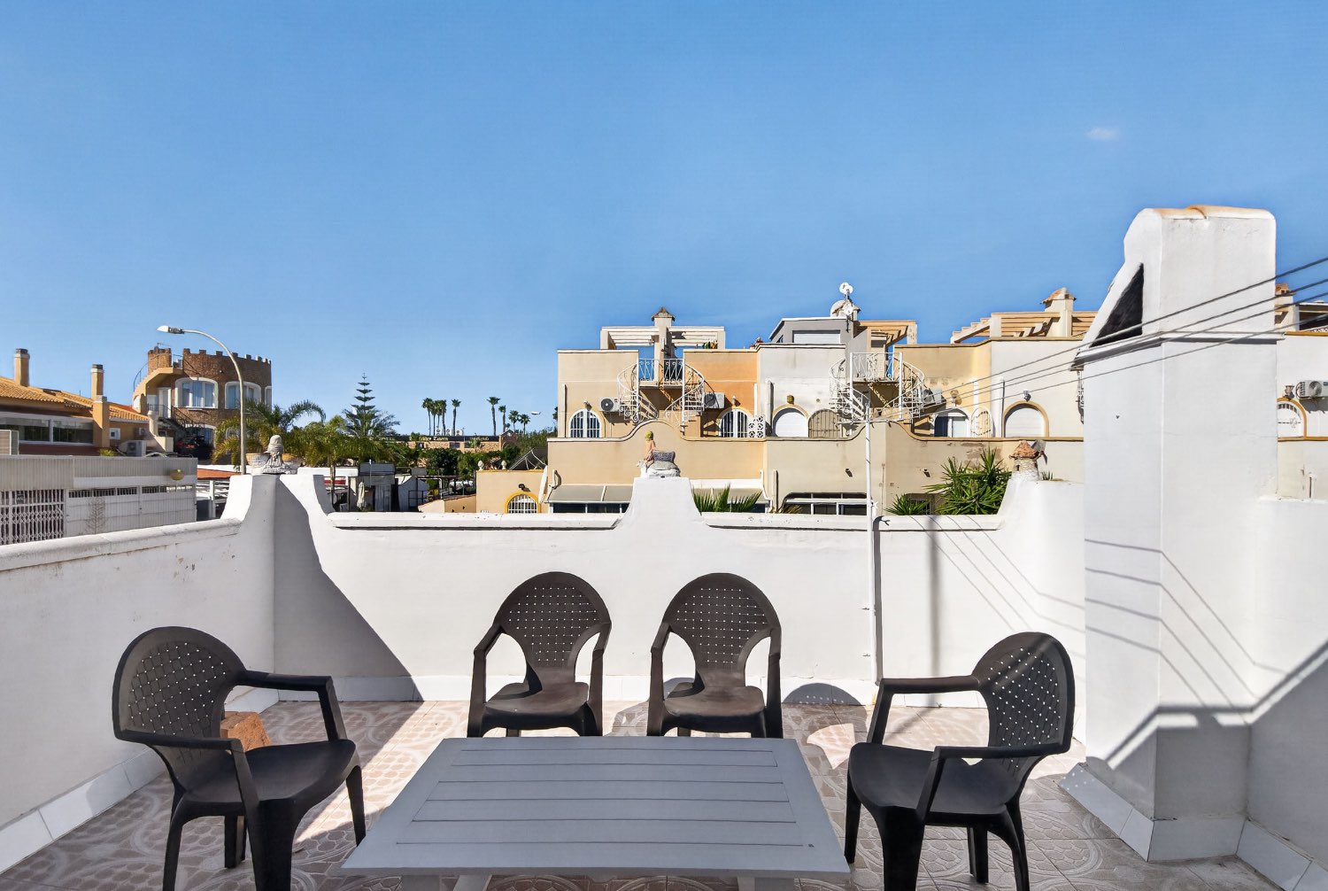 Duplex de 3 dormitorios y 2 baños en la Florida de Orihuela Costa