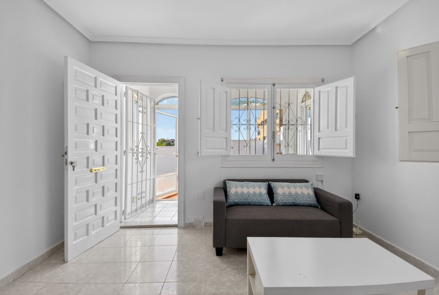 Duplex de 3 dormitorios y 2 baños en la Florida de Orihuela Costa