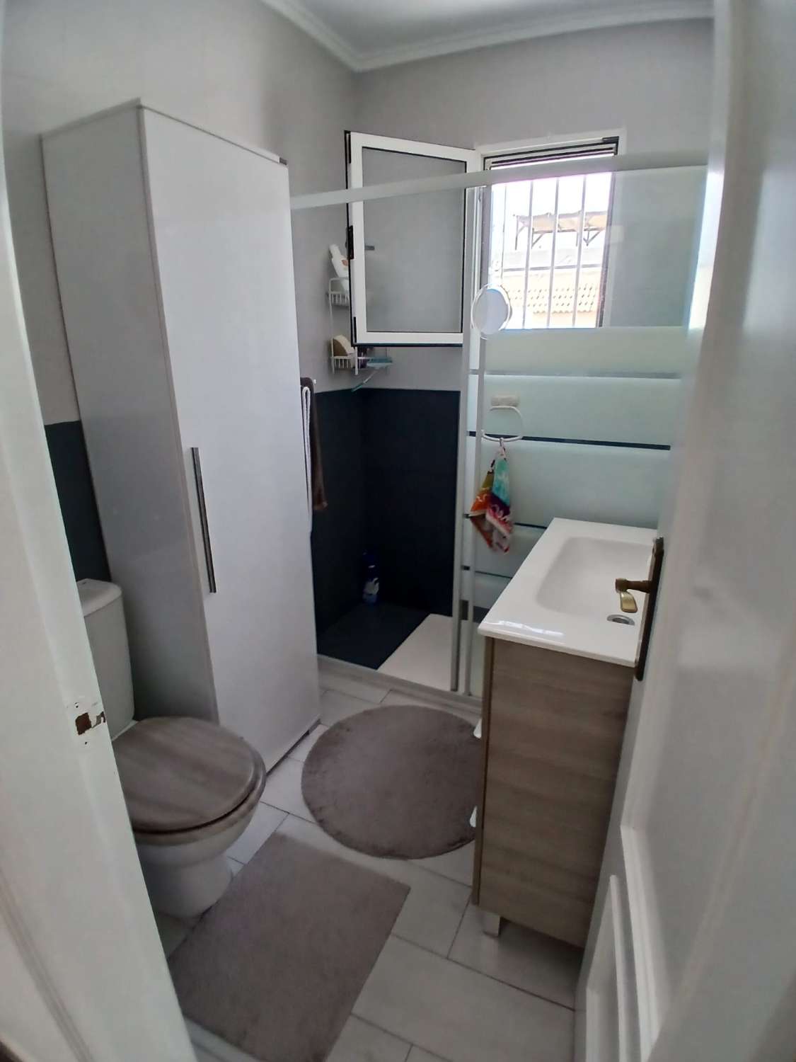 Casa adosada en venta en Altos - La Florida de 3 habitaciones con terraza y piscina