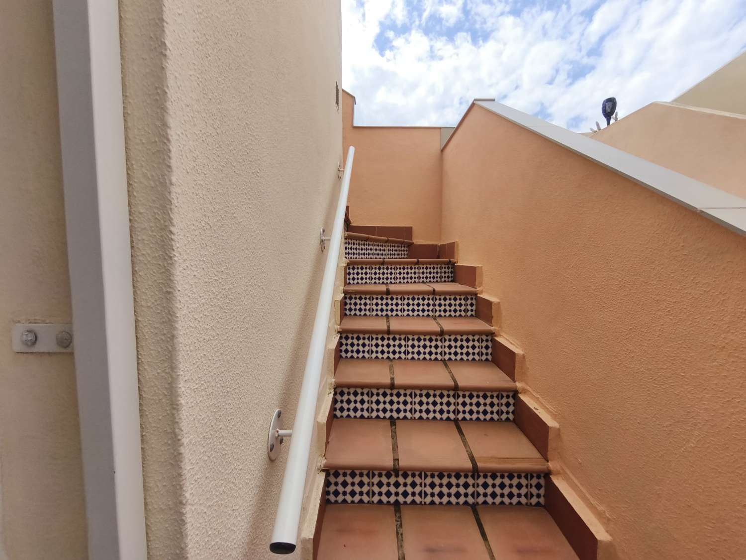 Precioso apartamento en la última planta con vistas al mar