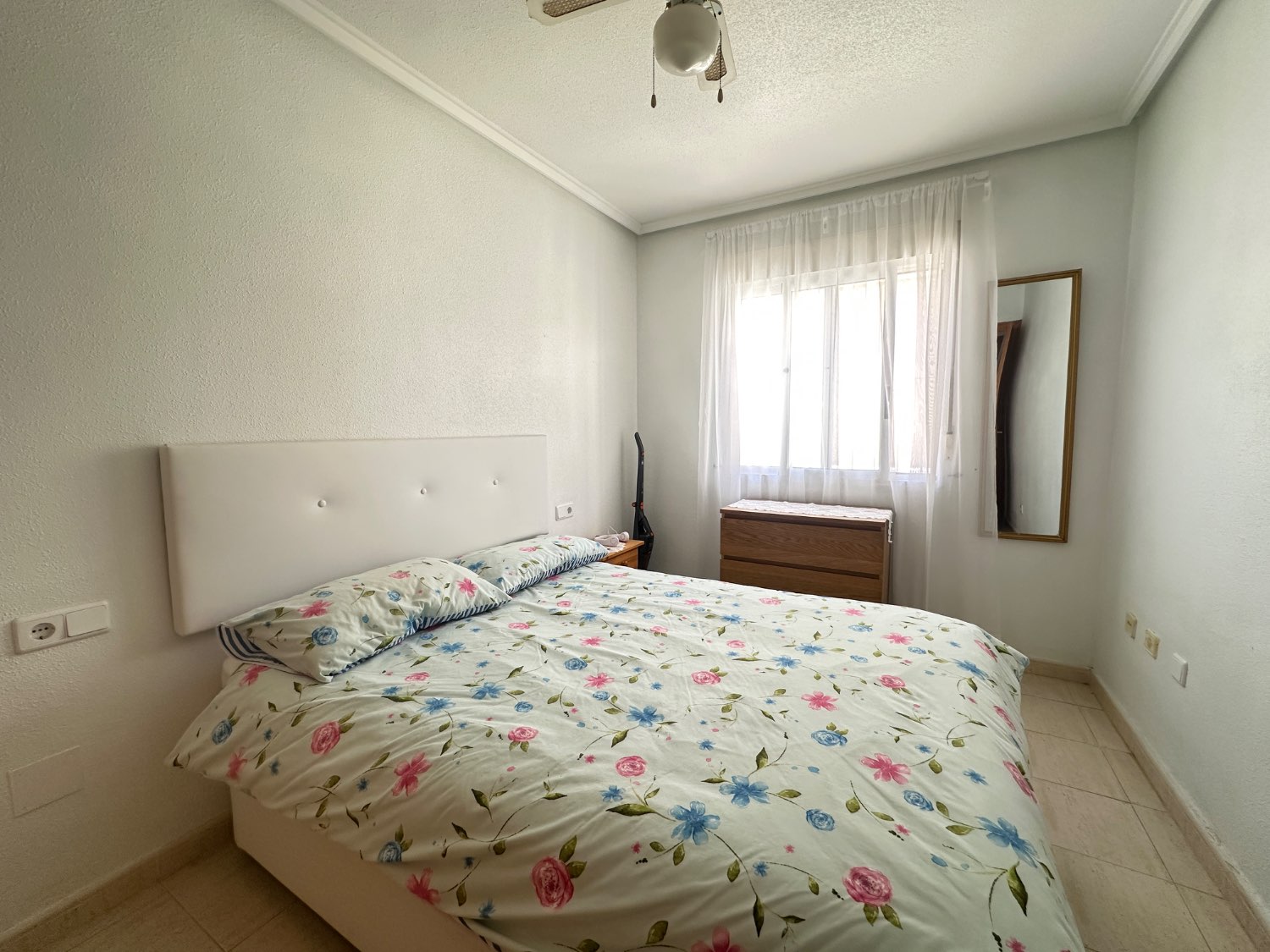 Apartamento en planta baja 2 dormitorios ,1 baño en la Florida