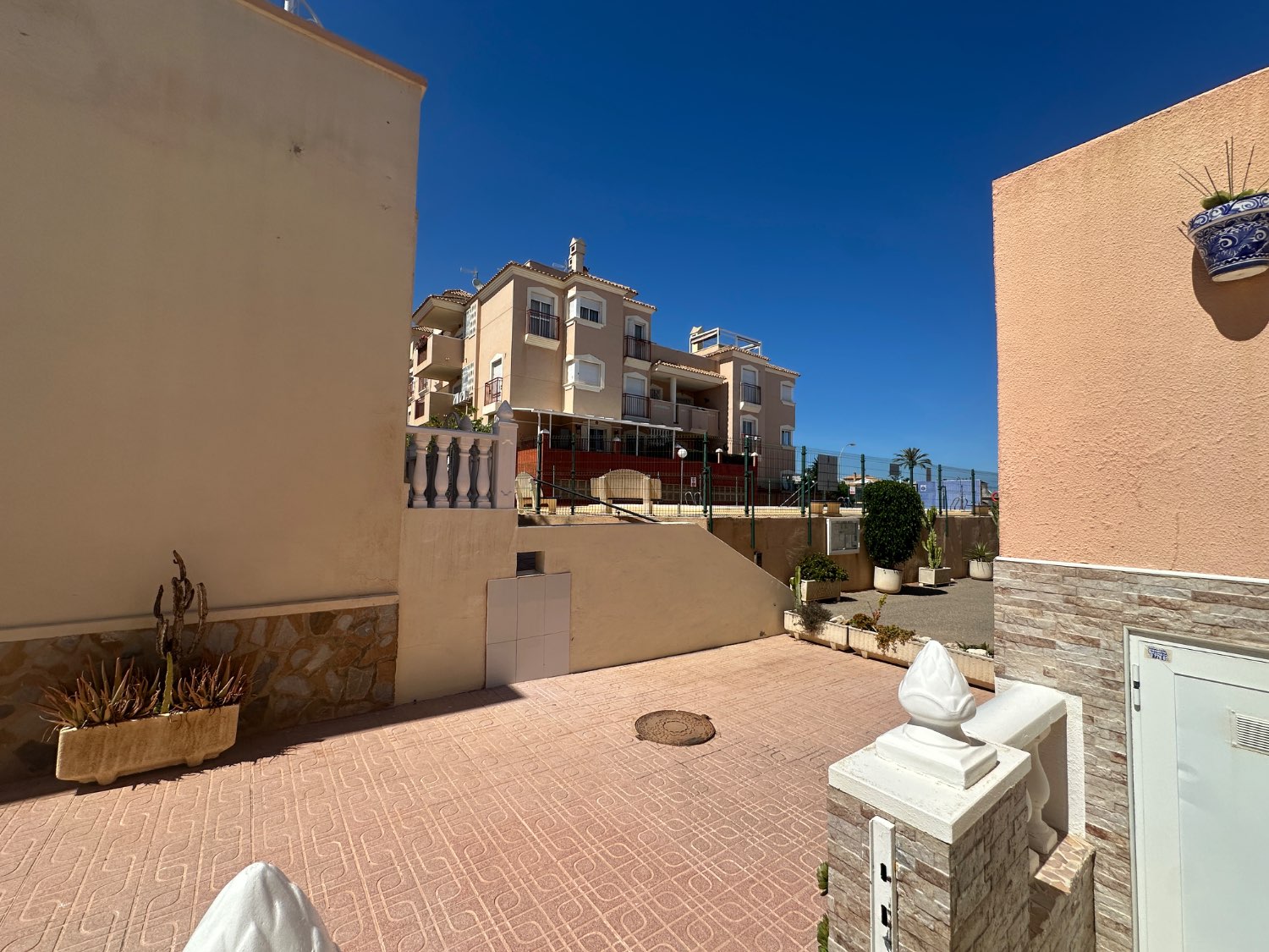Apartamento en planta baja 2 dormitorios ,1 baño en la Florida