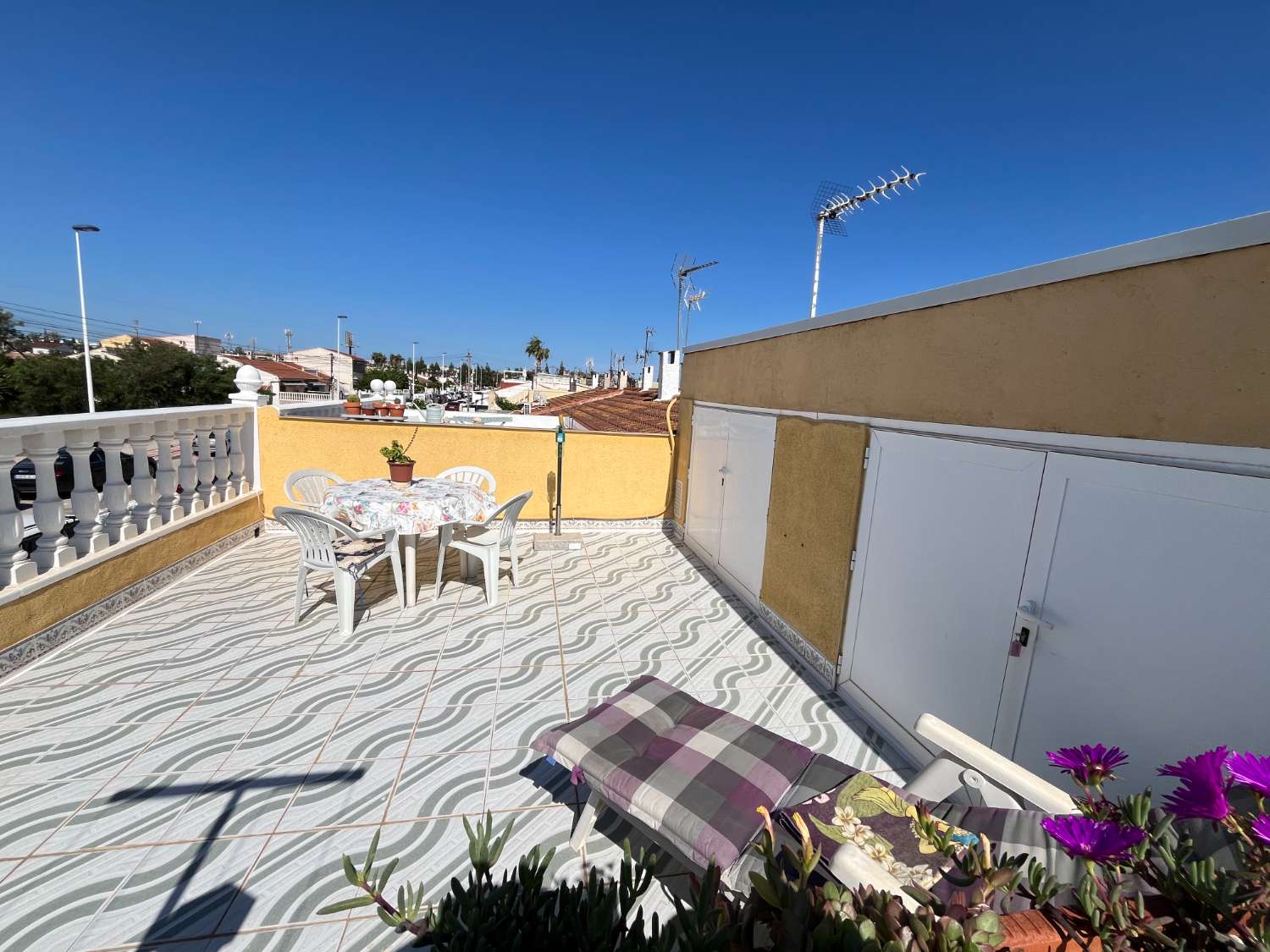 Bungalow de 2 dormitorios con Solarium