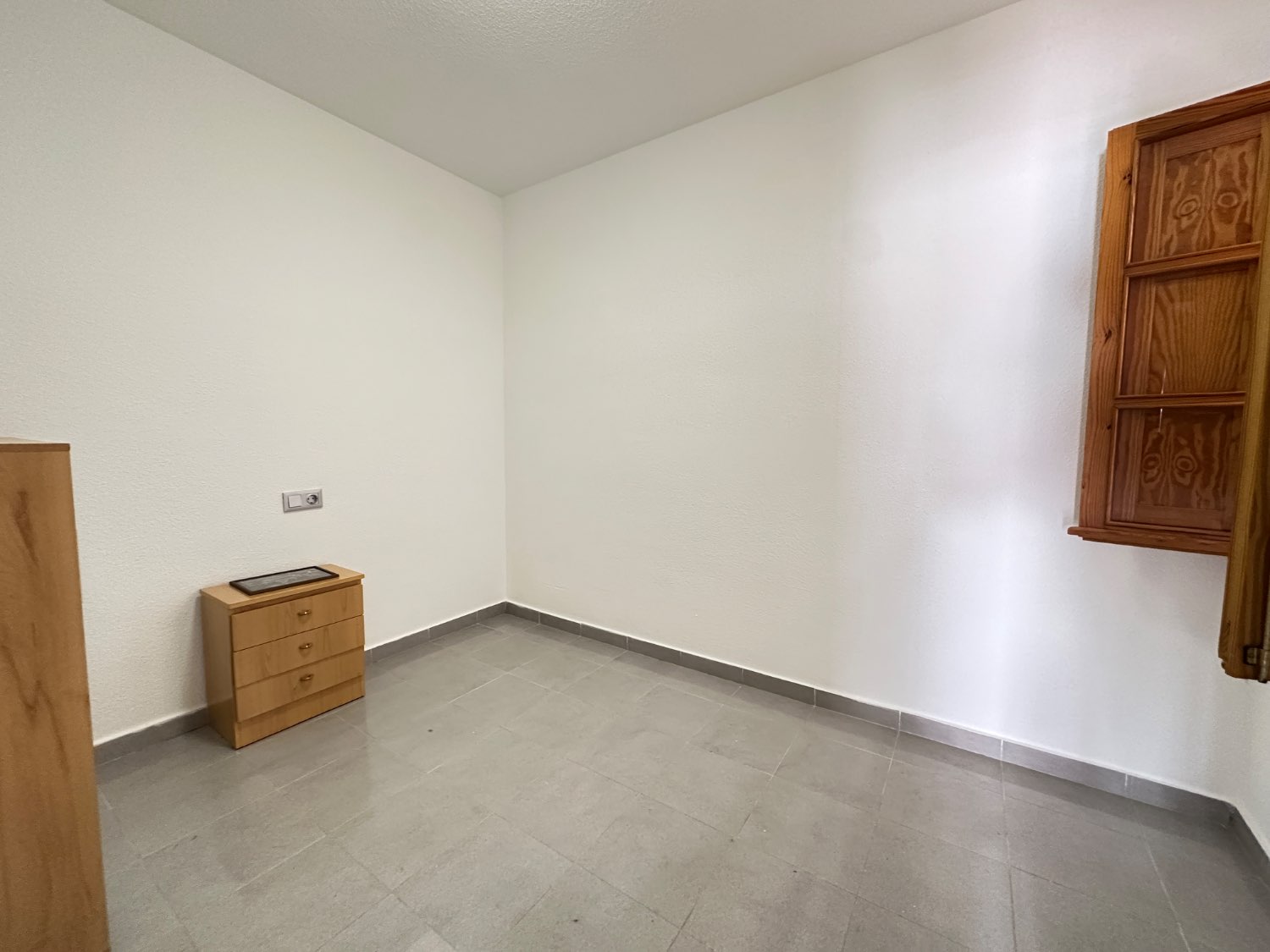 Duplex estilo único de 2  dormitorios, 1 baño en la Florida , Orihuela costa