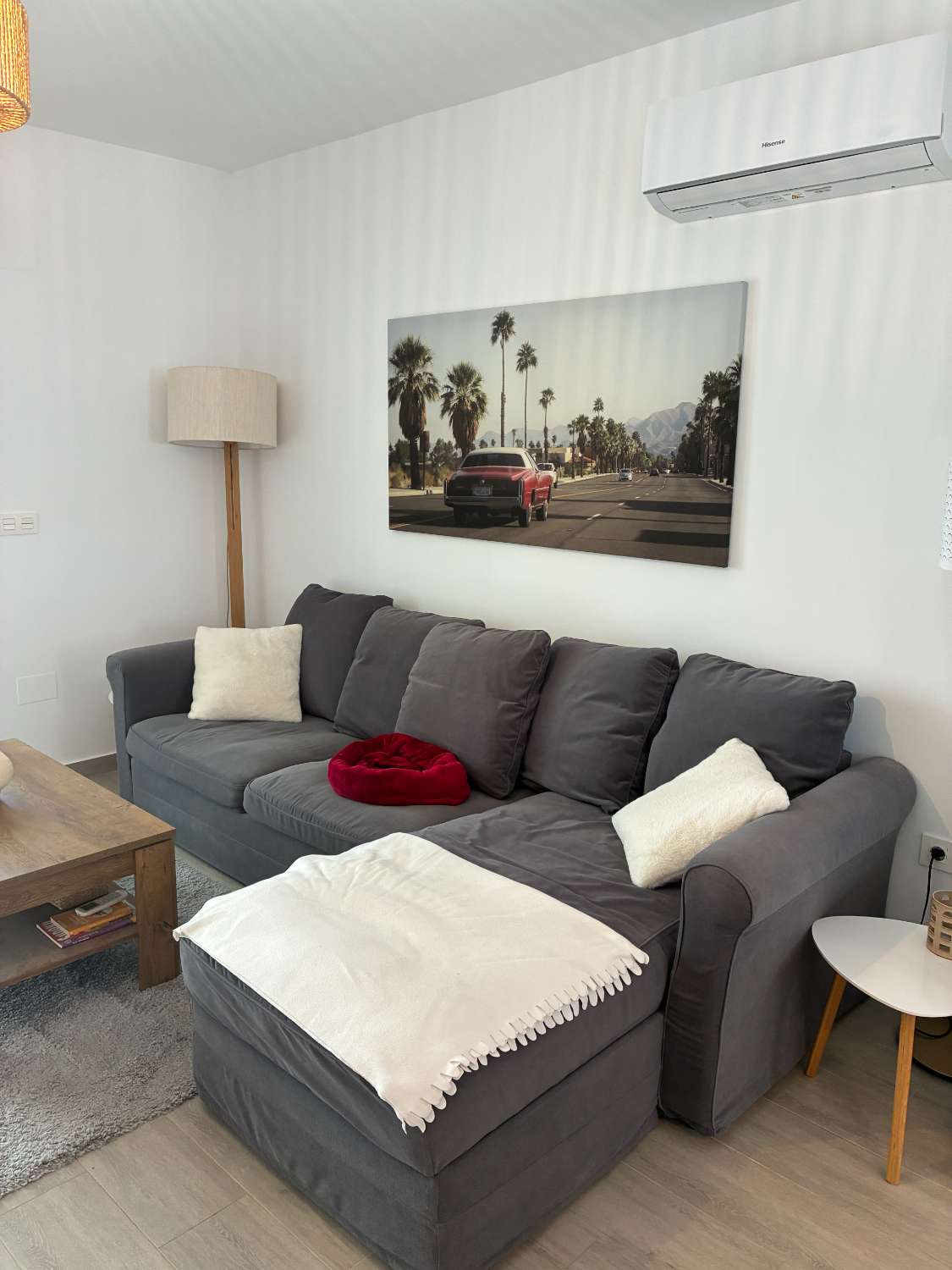 Nuevo apartamento de 3 habitaciones y 2 baños en San Miguel de Salinas