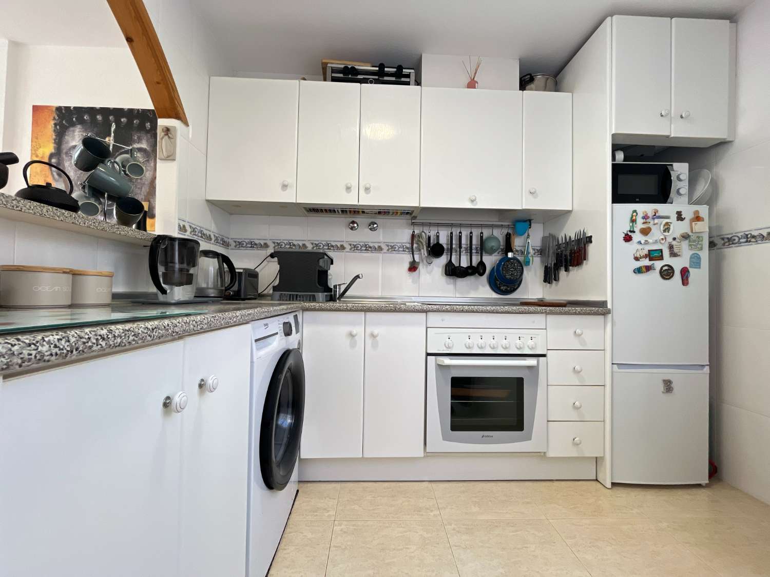 Apartamento de 2 habitaciones en la planta alta en Playa Flamenca