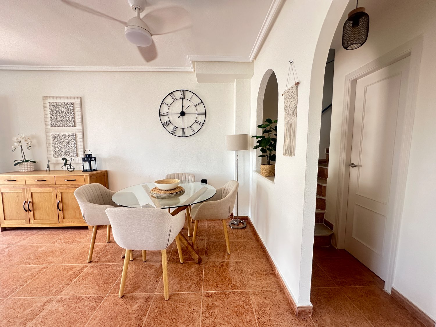 Casa adosada de 3 dormitorios 2 baños en los altos, Orihuela costa