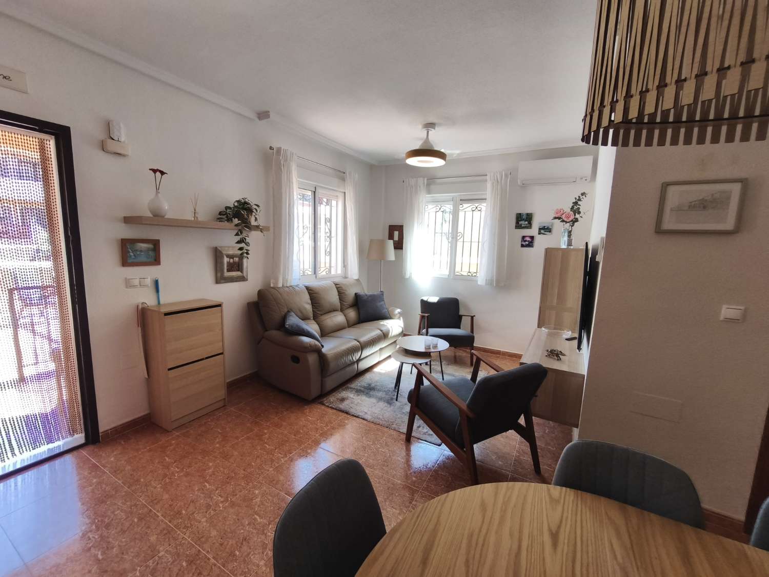 Espectacular vivienda tipo duplex con 3 dormitorios y 2 baños