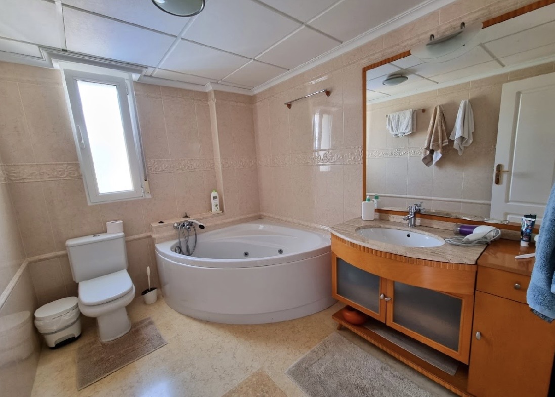 Impresionante villa de 790m2