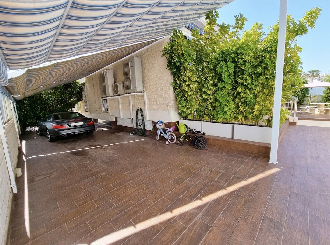 Impresionante villa de 790m2
