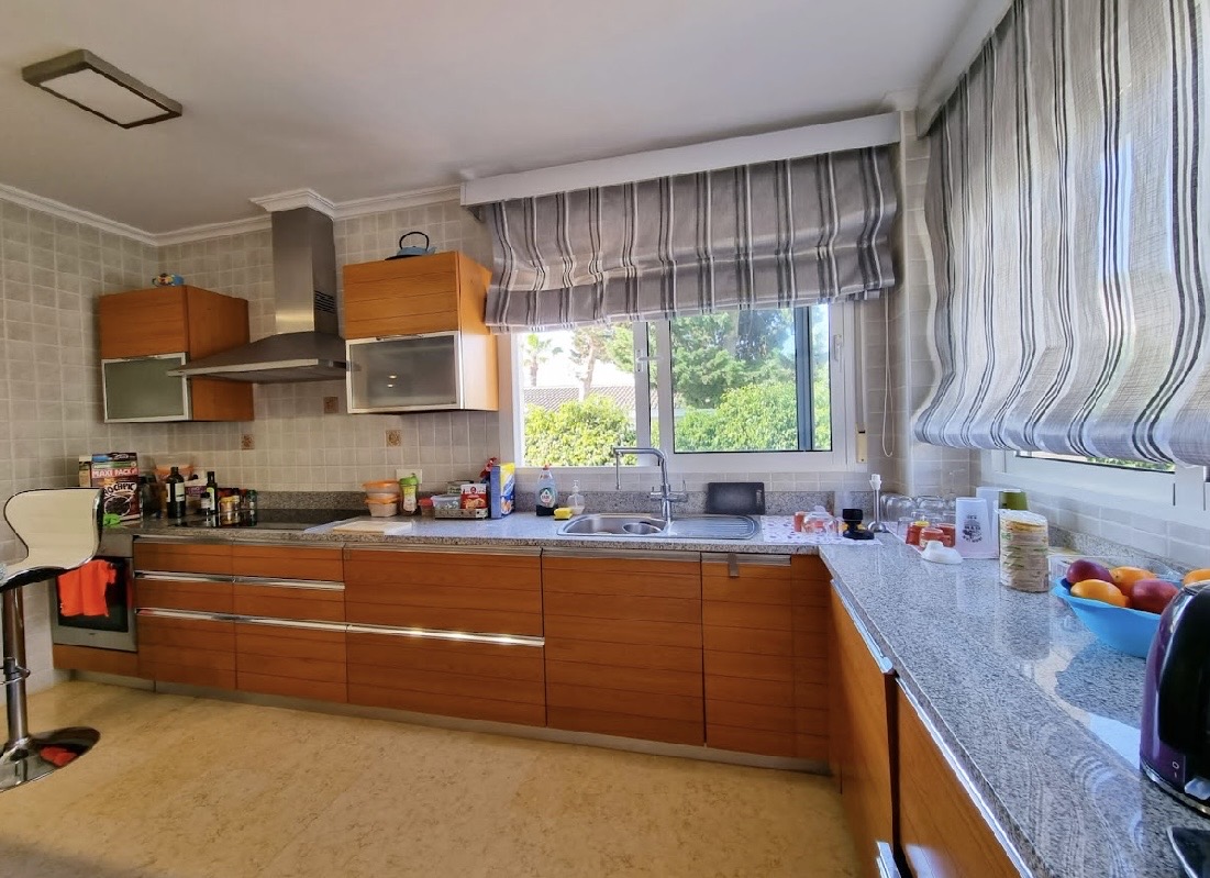 Impresionante villa de 790m2