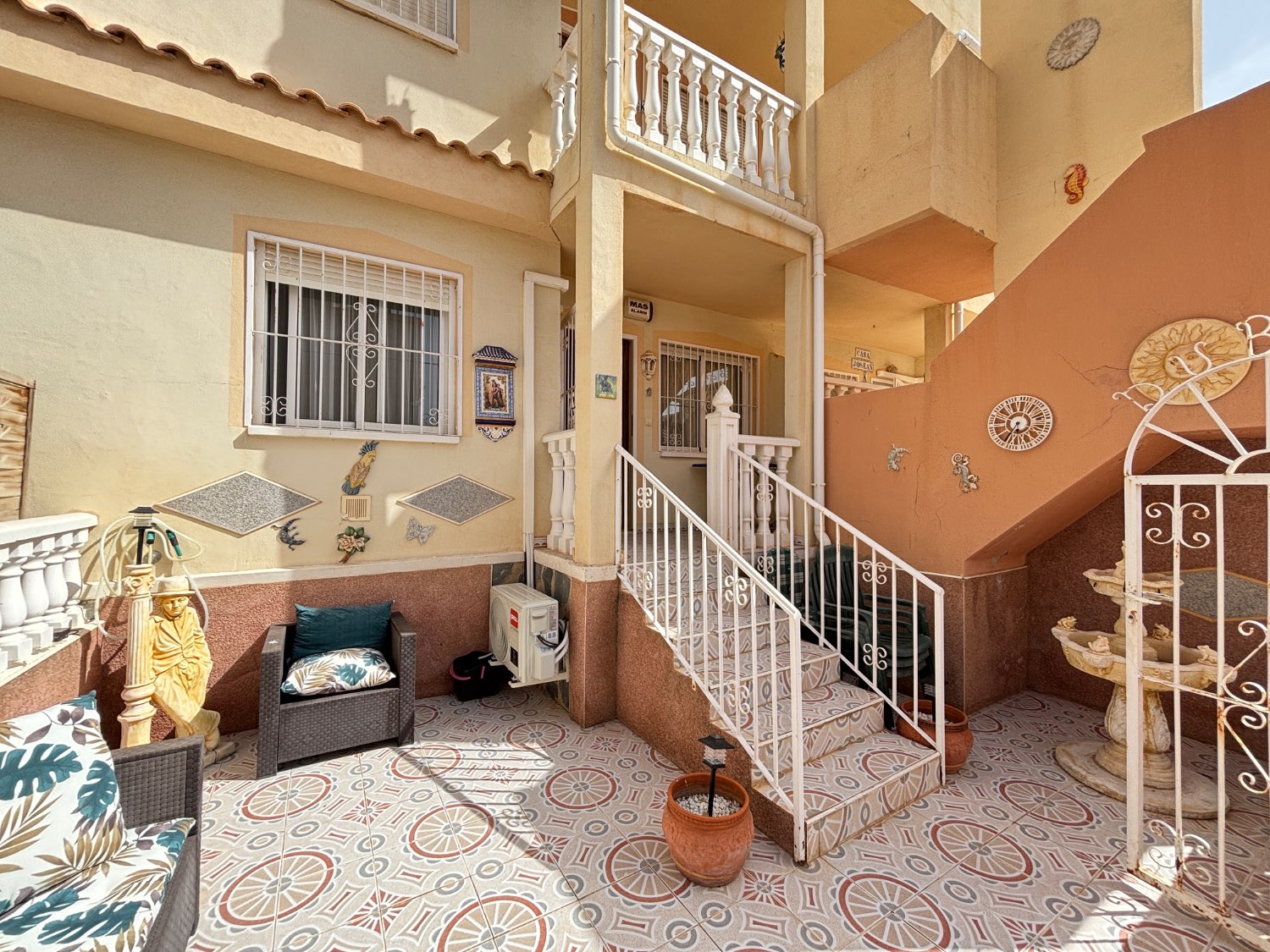 Apartamento en planta baja en La Florida , Orihuela costa 2 dormitorios 1 baño