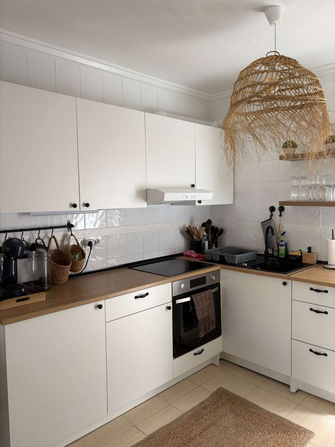 Magnífico apartamento de 2 dormitorios, 1 baño, 1 piscina comunitaria y 1 solárium excepcional en Orihuela Costa (La Florida).