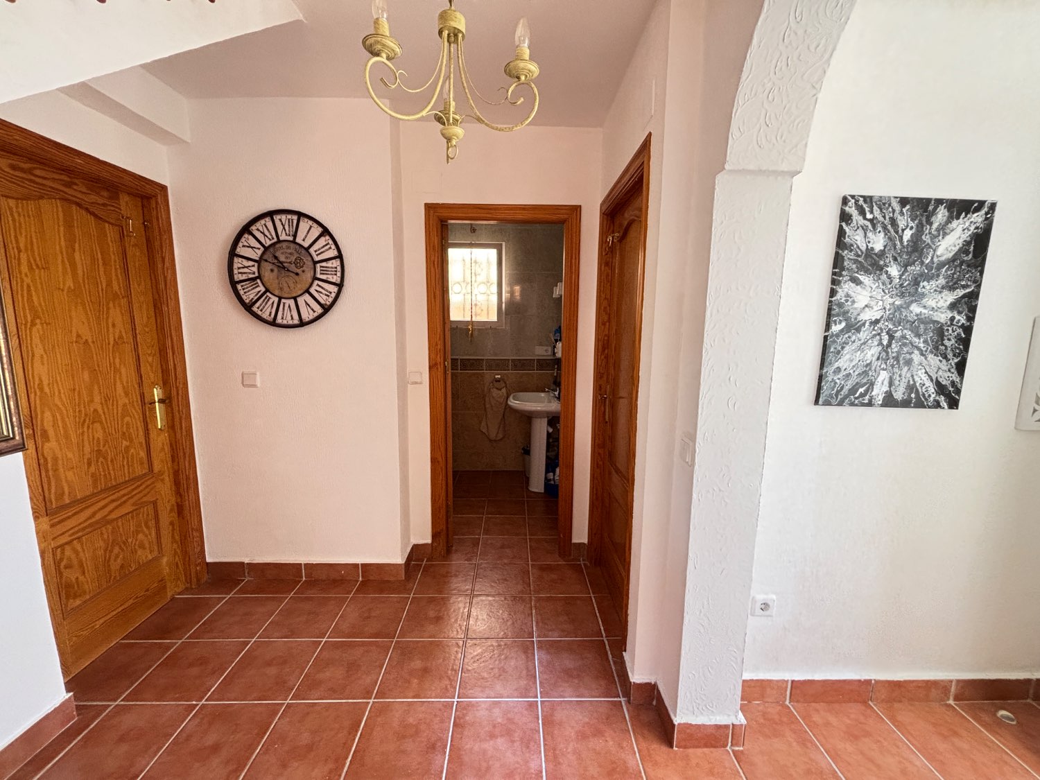 Dúplex independiente con 111 m² de jardín en Las Filipinas (Villamartín) | 3 dormitorios | Parking privado