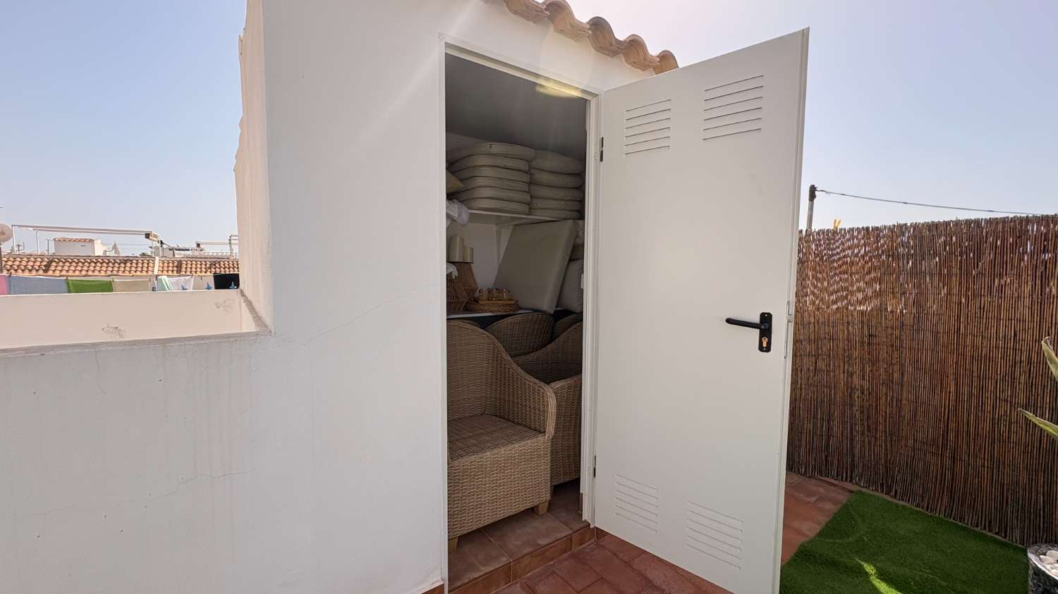 Apartamento totalmente reformado, orientado al sur en La Florida