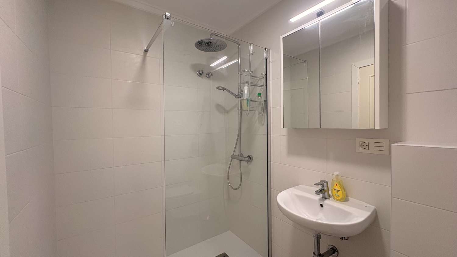 Apartamento totalmente reformado, orientado al sur en La Florida