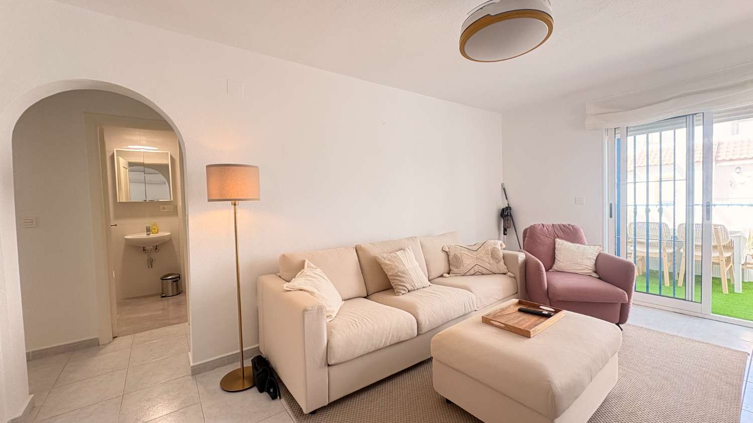 Apartamento totalmente reformado, orientado al sur en La Florida