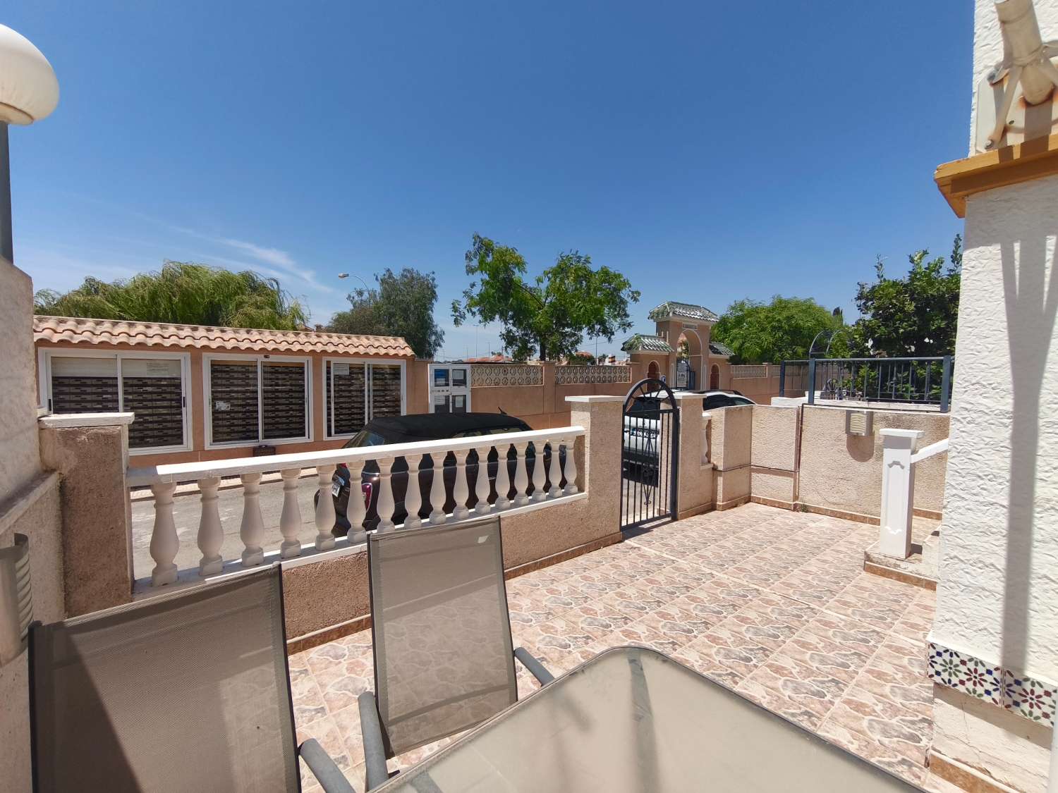 Precioso apartamento en la planta baja con 3 dormitorios en La Florida