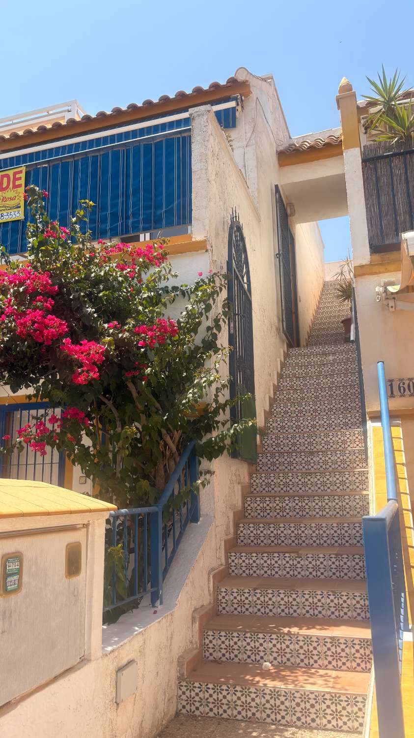 Precioso apartamento en Al Andalus 1 con 3 dormitorios.