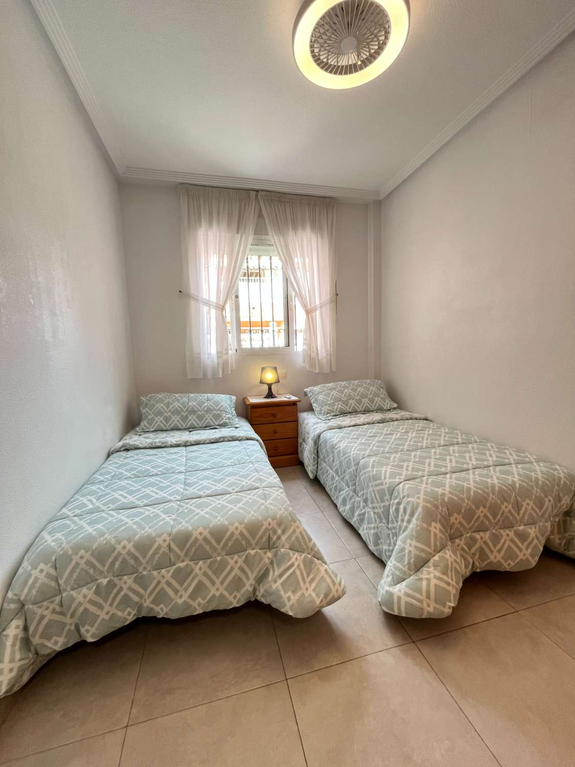Apartamento de 2 dormitorios en la planta baja en Playa Flamenca