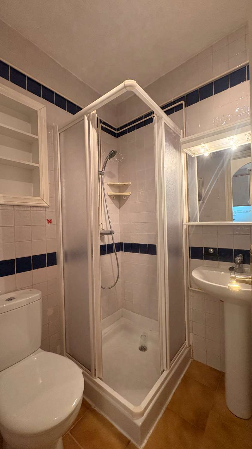 Bungalow muy bien cuidado en Las Chismosas, Orihuela Costa