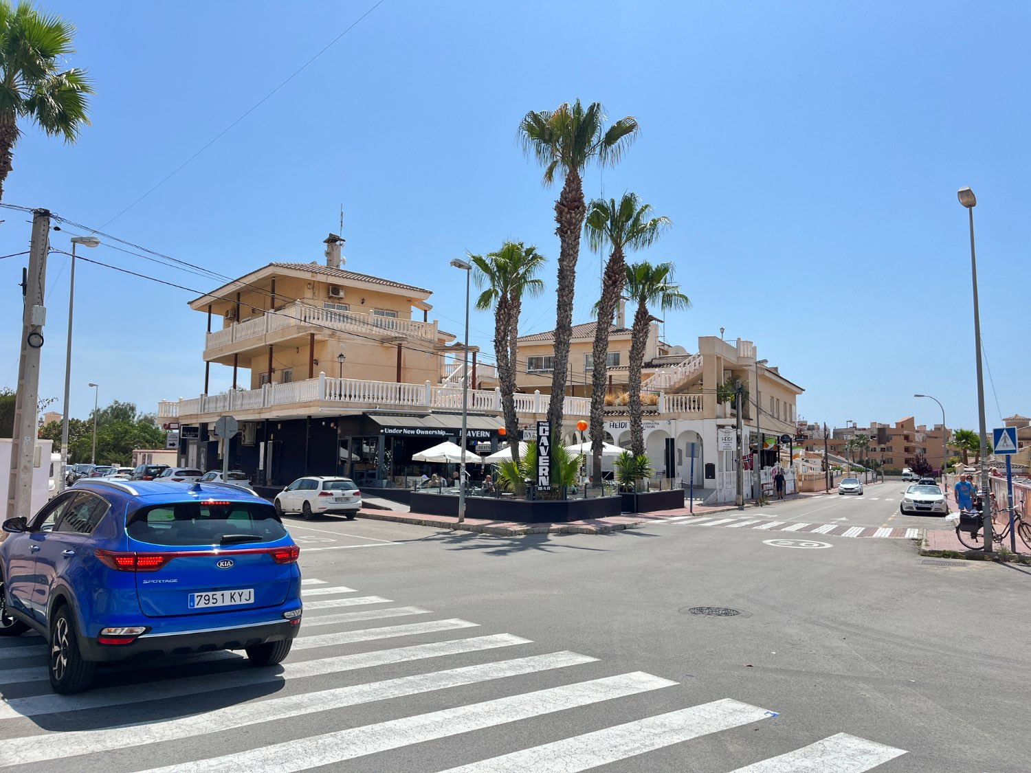 Bungalow uden nabo ovenpå med 2 soveværelser, 1 badeværelse, sydvendt i Orihuela Costa