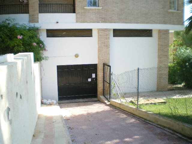 Garaje en venta en Orihuela