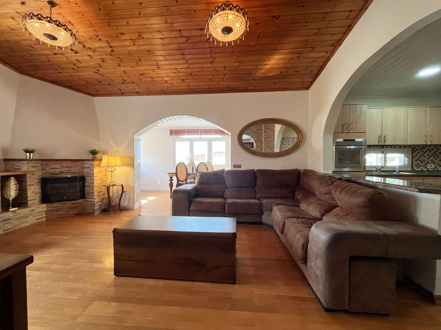 Chalet independiente con gran piscina privada en La Florida – Orihuela Costa