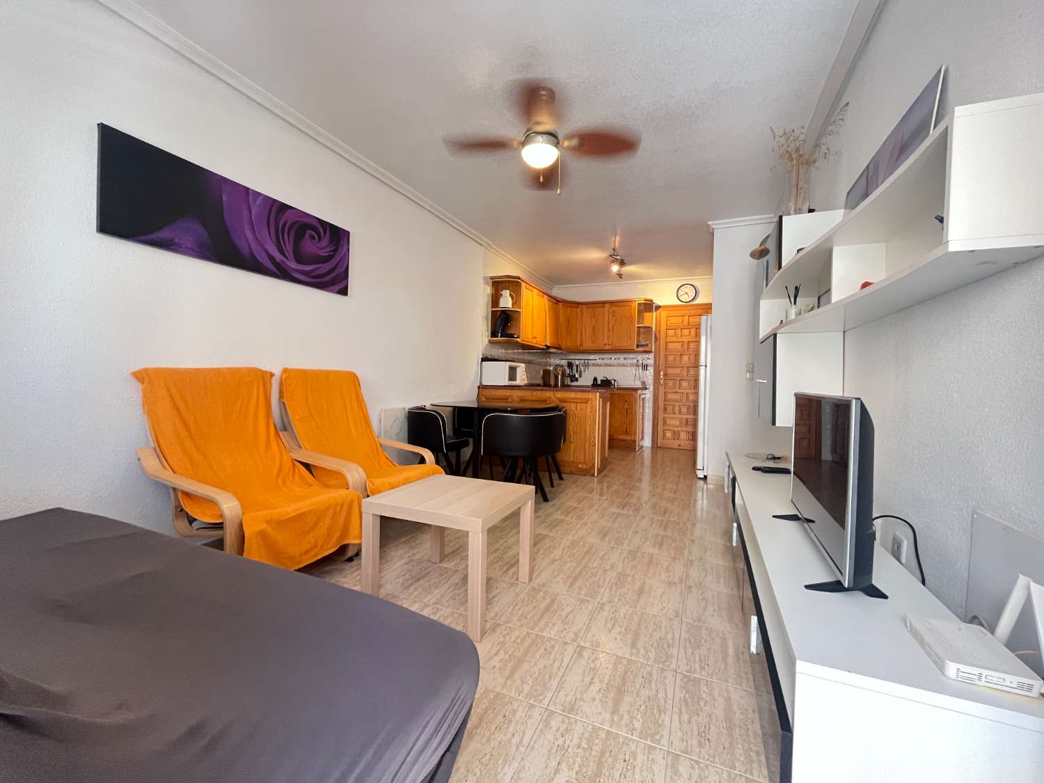 Apartamento de 2 dormitorios con piscina comunitaria