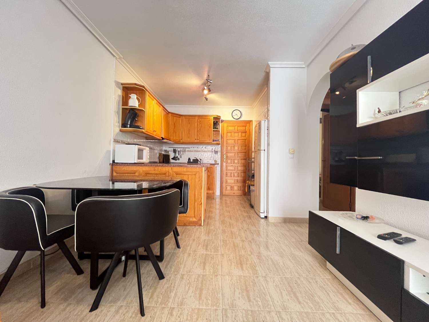 Apartamento de 2 dormitorios con piscina comunitaria