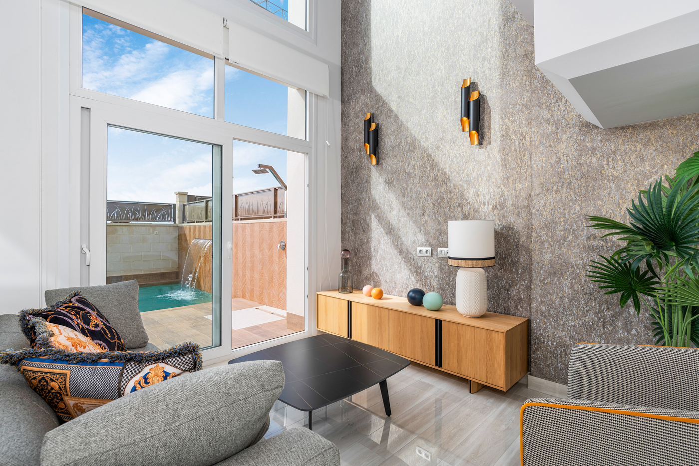 Gør din drøm til virkelighed i denne smukke moderne villa i Los Montesinos