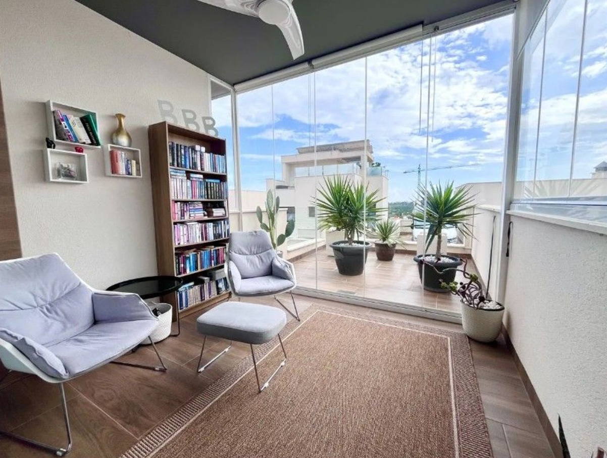 Bungalow con vistas al mar, cocina de verano y dos terrazas