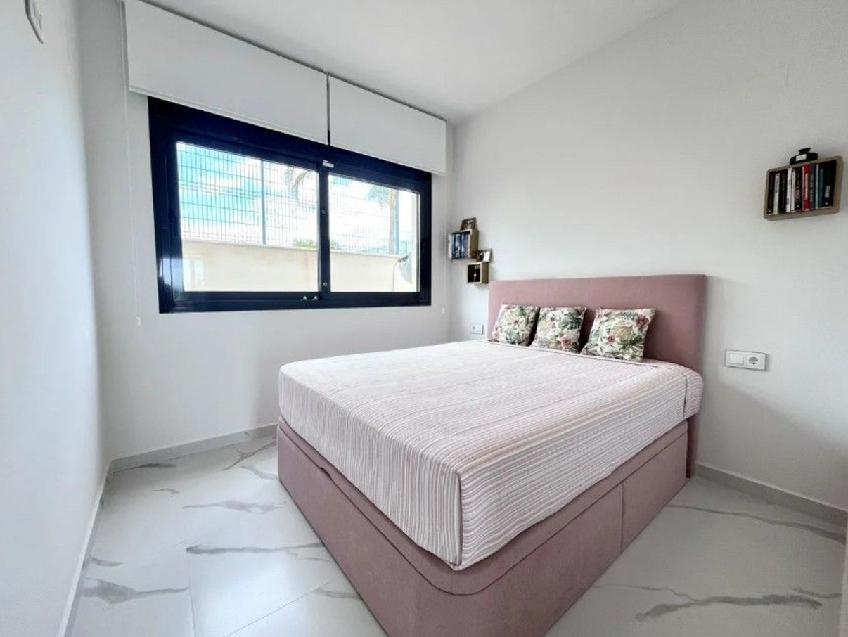 Bungalow con vistas al mar, cocina de verano y dos terrazas