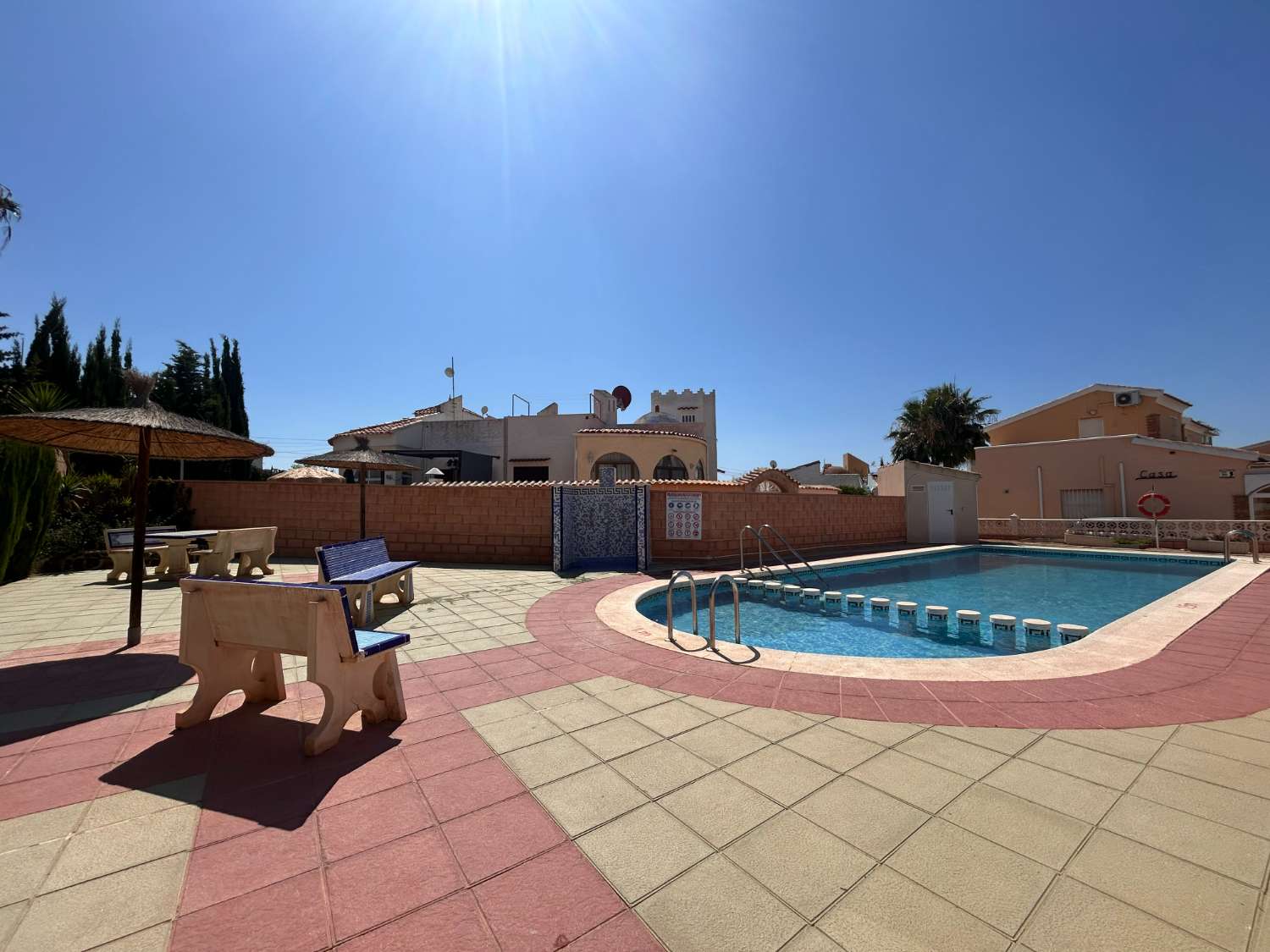 Huvila myynnissä Los Almendros-La Florida (Orihuela)