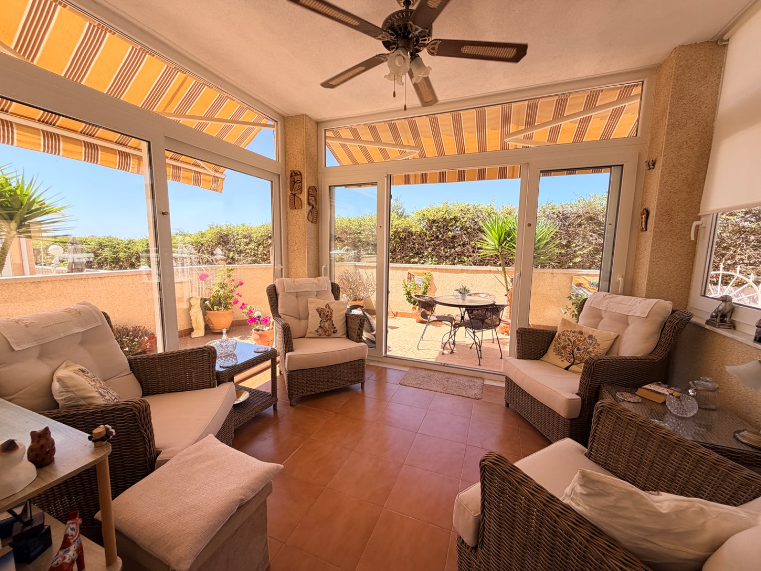 Corner duplex with private garden in Zeniamar 4, Orihuela Costa, 2 bedrooms 2 bathrooms