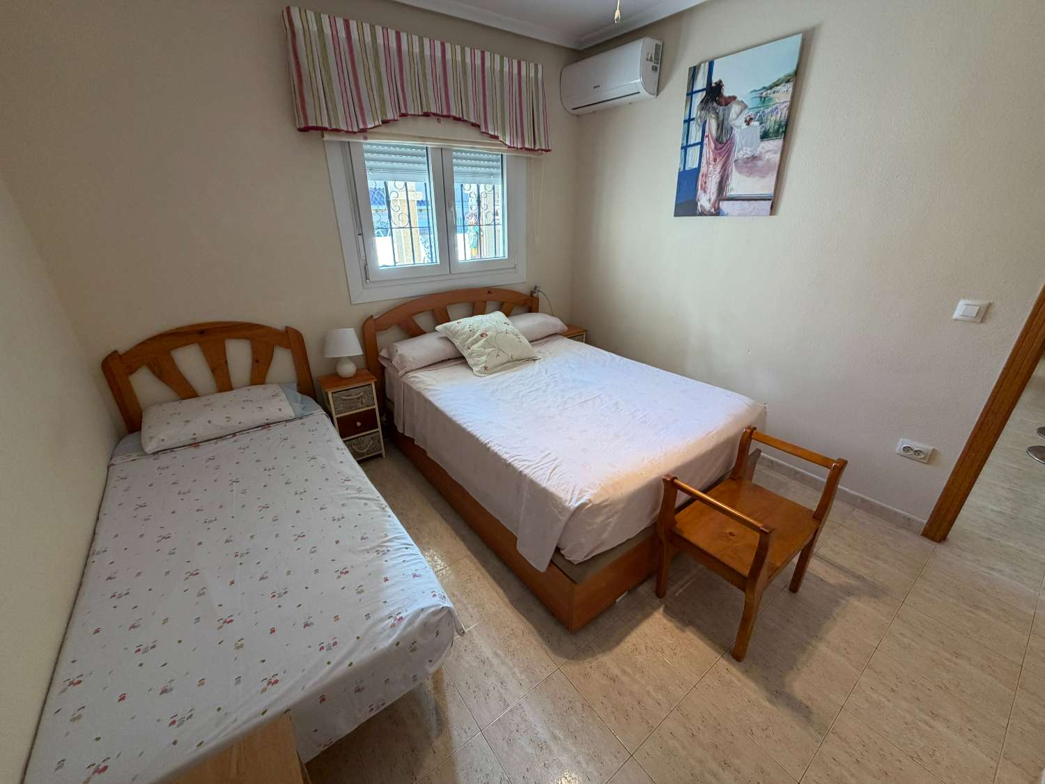Spacious 2 Bedroom Ground Floor Apartment in Zeniamar