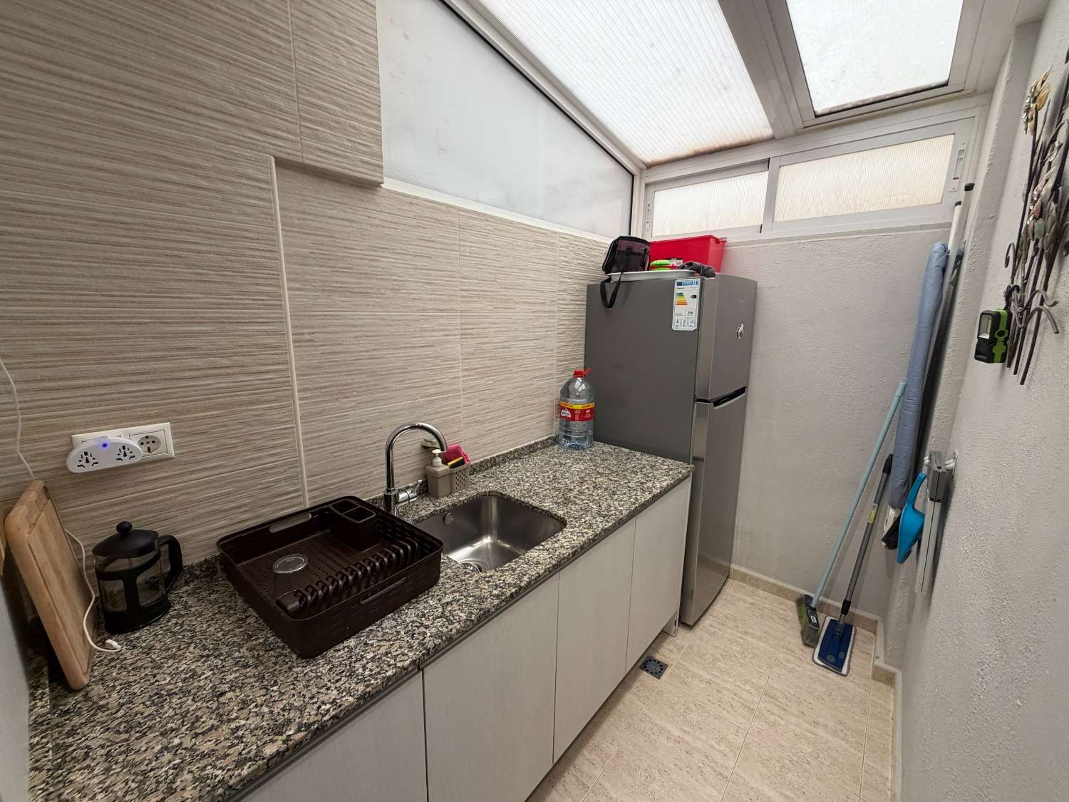Spacious 2 Bedroom Ground Floor Apartment in Zeniamar
