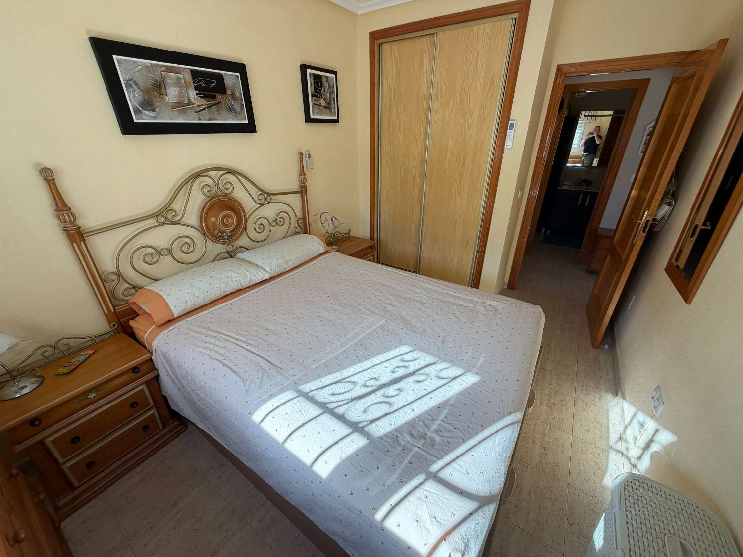 Spacious 2 Bedroom Ground Floor Apartment in Zeniamar