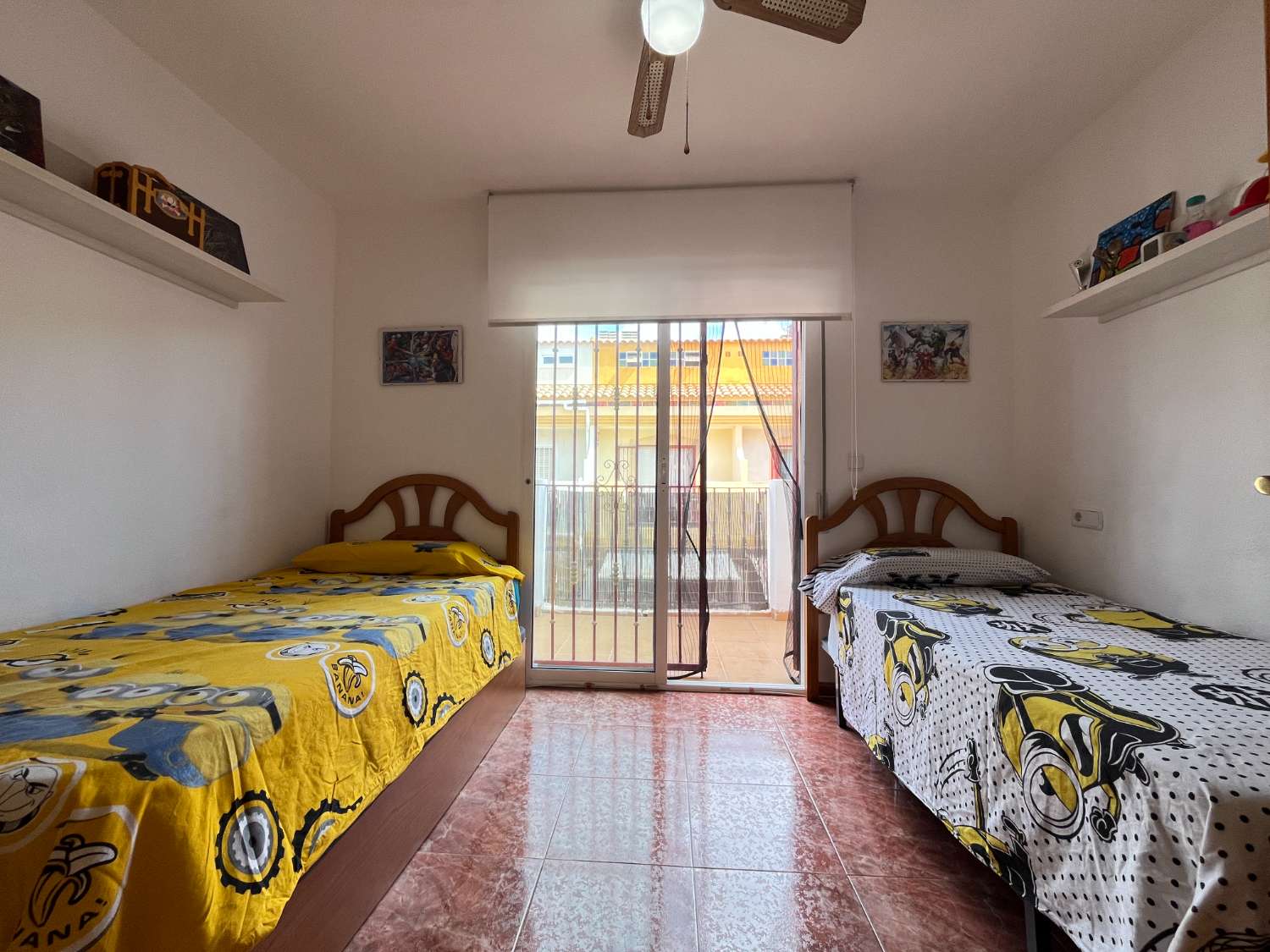 Hus til salg i Playa Flamenca (Orihuela)