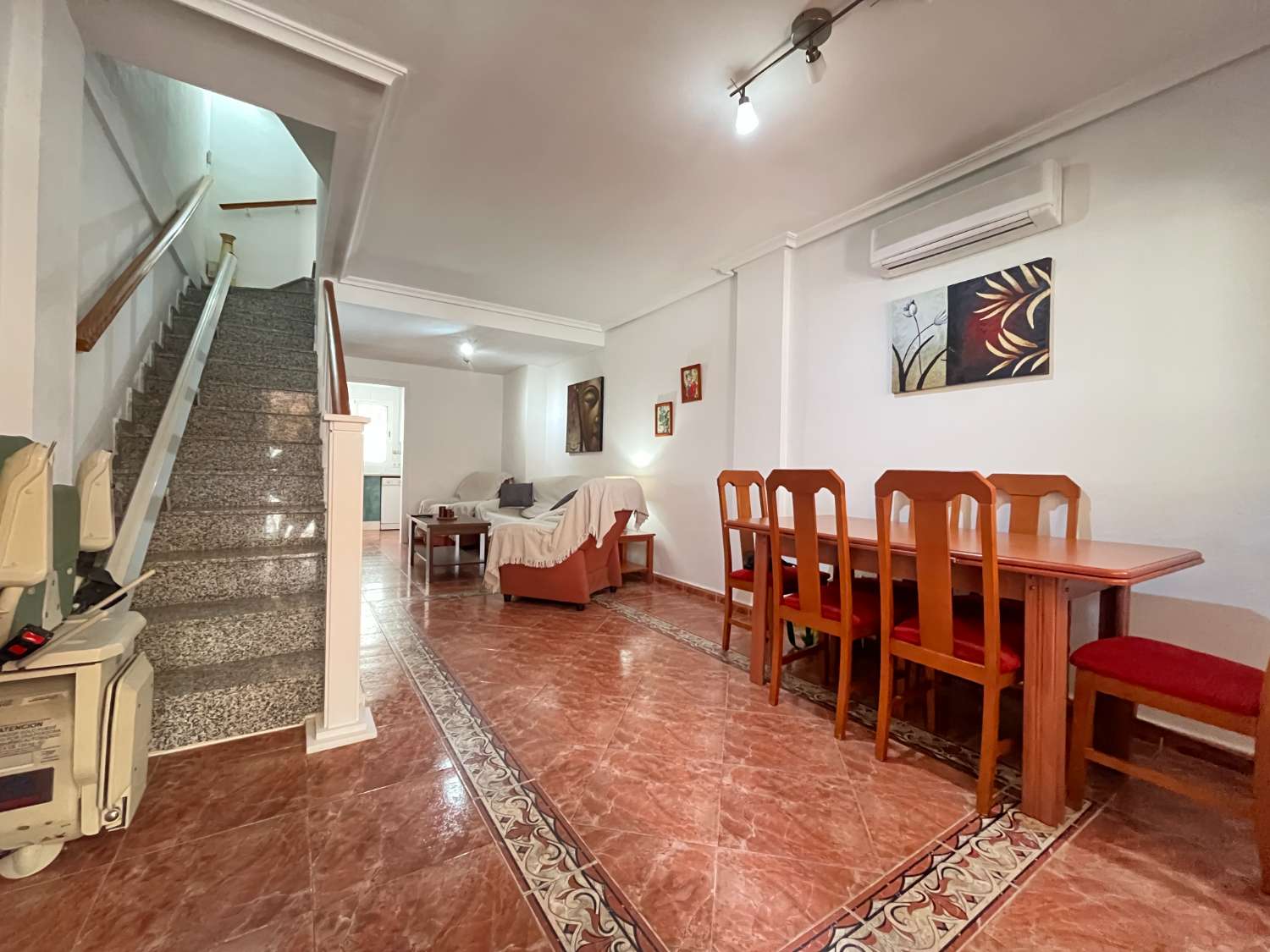 Hus til salg i Playa Flamenca (Orihuela)