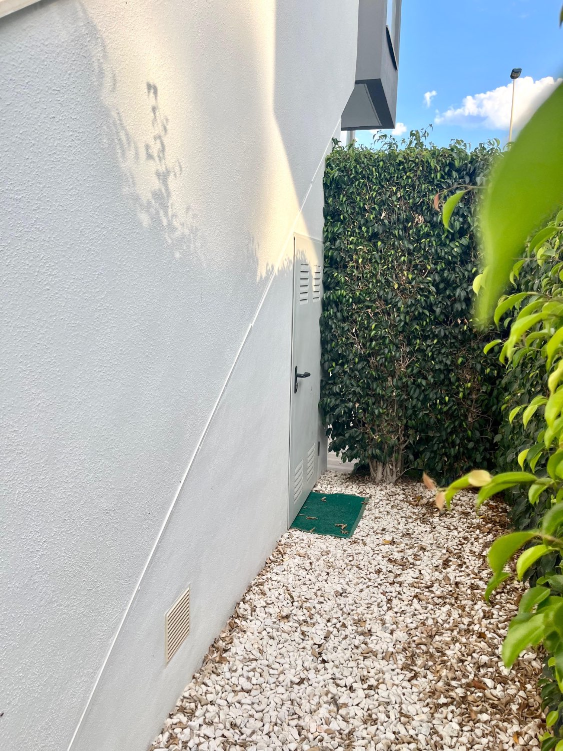 Casa preciosa en Punta Prima con 2 dormitorios, 2 baños y terraza en la azotea