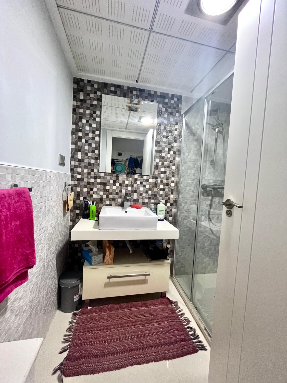 Casa preciosa en Punta Prima con 2 dormitorios, 2 baños y terraza en la azotea