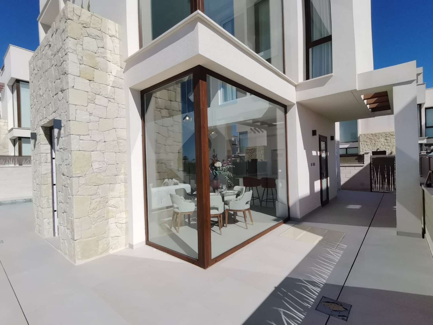 Modern Luxury Villas with Solarium & Private Pool in Ciudad Quesada